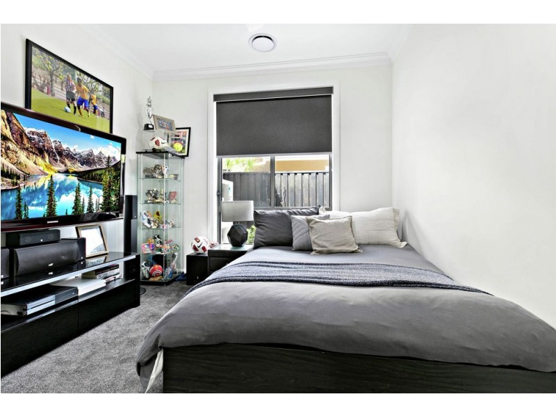 5 Bond Street, Pelican Waters QLD 4551