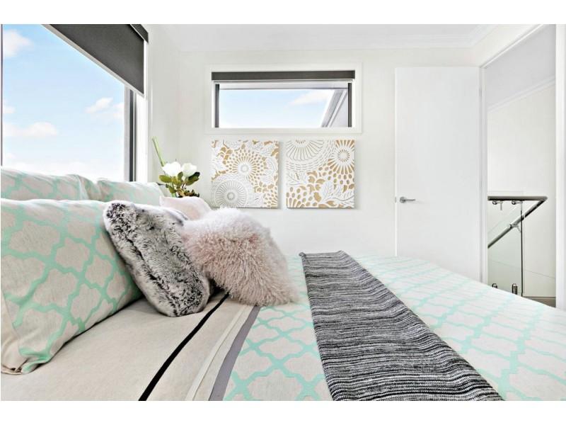 5 Bond Street, Pelican Waters QLD 4551
