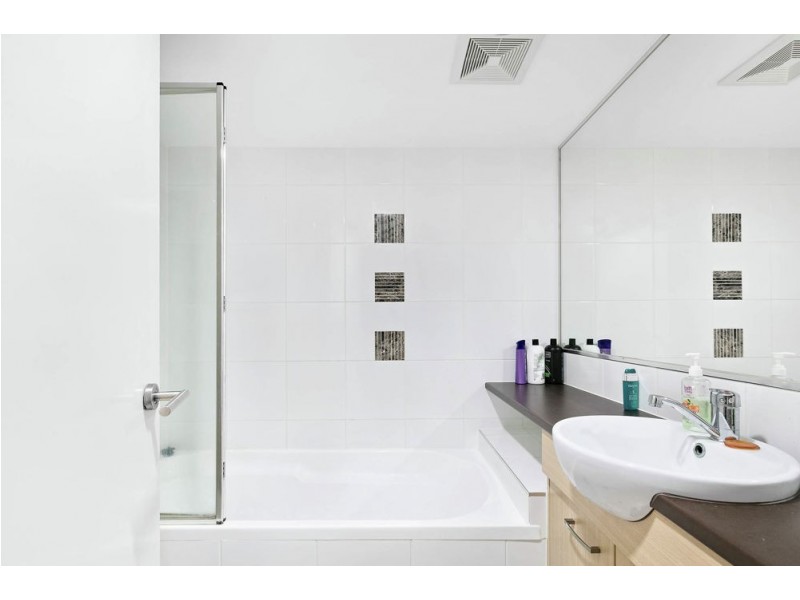 17/10 Grand Parade, Parrearra QLD 4575