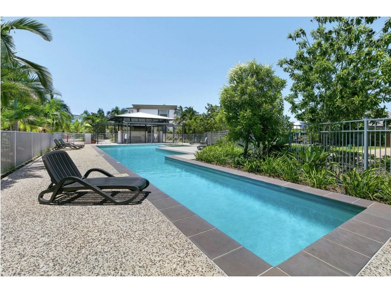 17/10 Grand Parade, Parrearra QLD 4575