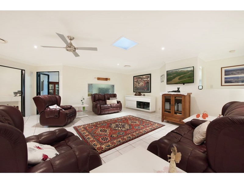23 Tibrogargan Place, Pelican Waters QLD 4551