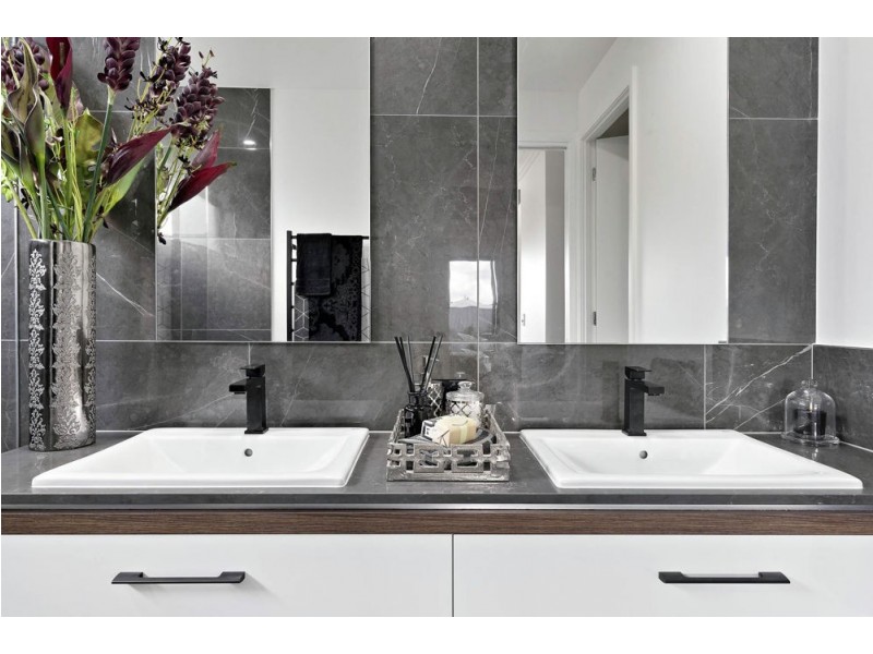 11 Sydney Avenue, Pelican Waters QLD 4551