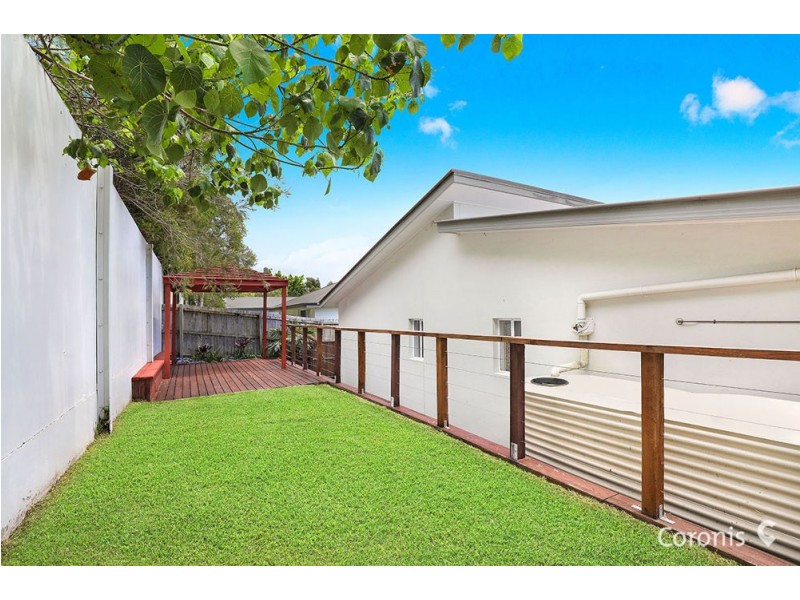 30 Kurrimine Crescent, Mountain Creek QLD 4557