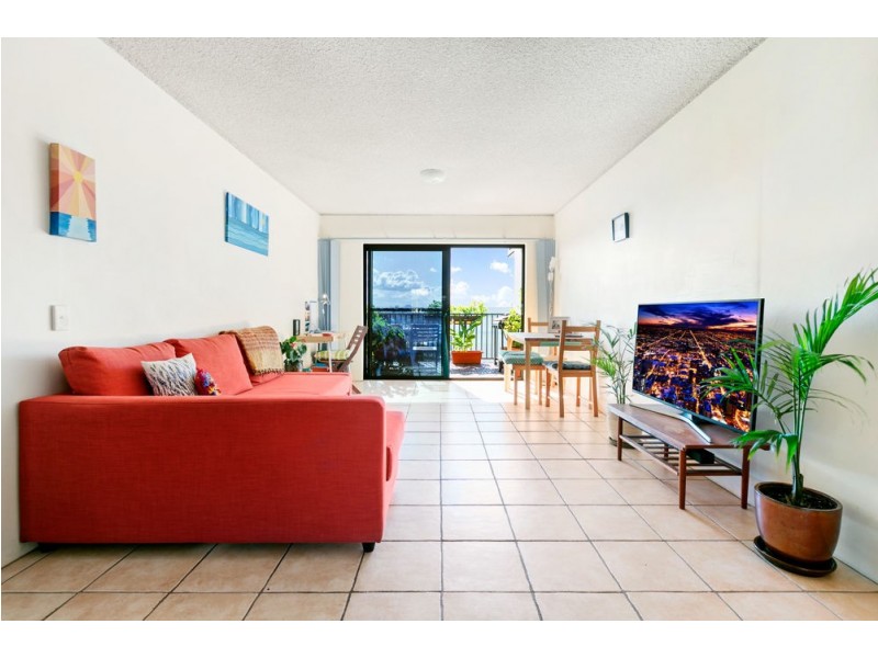 9/10 Buderim Avenue, Alexandra Headland QLD 4572