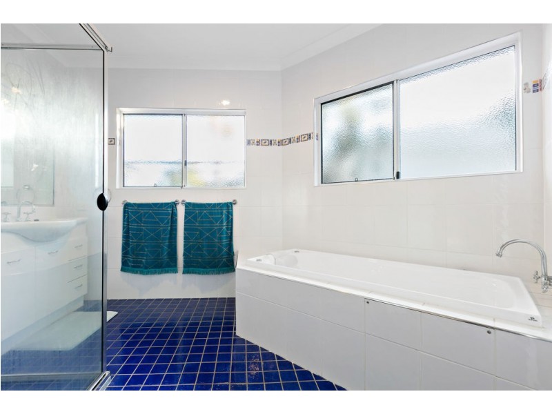 174 Blueberry Drive, Black Mountain QLD 4563