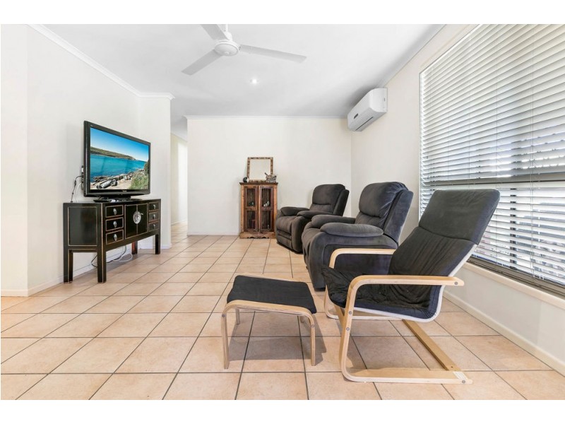 29 Spinnaker Boulevard, Wurtulla QLD 4575