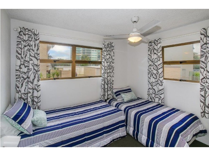 2/6-8 Alexandra Parade, Maroochydore QLD 4558