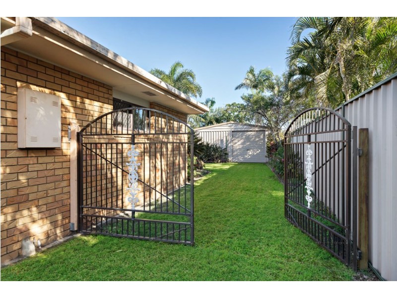 12 Kew Place, Minyama QLD 4575