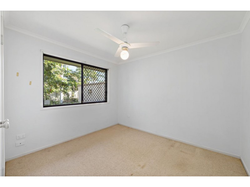 12 Kew Place, Minyama QLD 4575