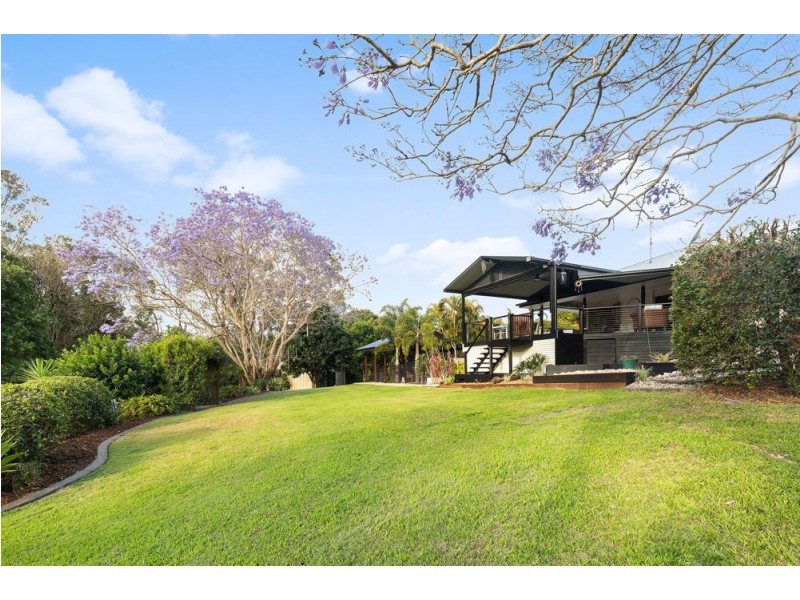 69 Andersen Road, Diamond Valley QLD 4553