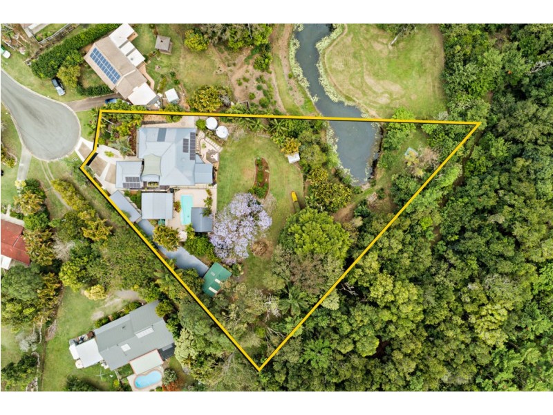 69 Andersen Road, Diamond Valley QLD 4553