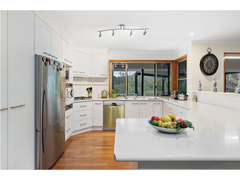 69 Andersen Road, Diamond Valley QLD 4553