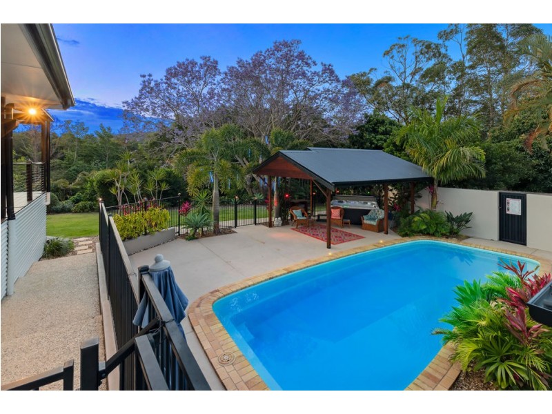 69 Andersen Road, Diamond Valley QLD 4553