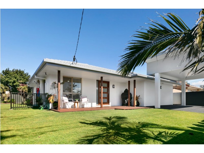 4 Camelia Street, Bokarina QLD 4575