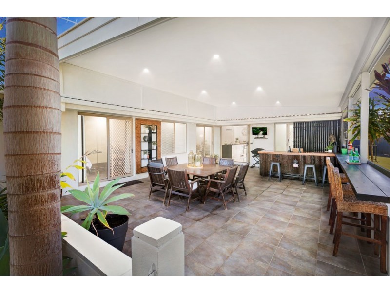 4 Camelia Street, Bokarina QLD 4575