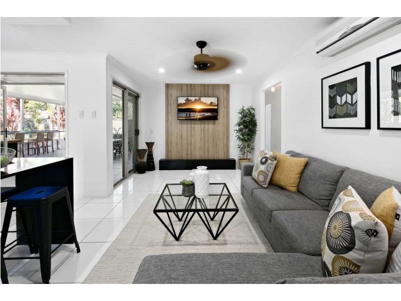 4 Camelia Street, Bokarina QLD 4575