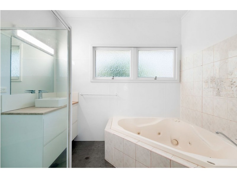 40 Nambour-Mapleton Road, Nambour QLD 4560