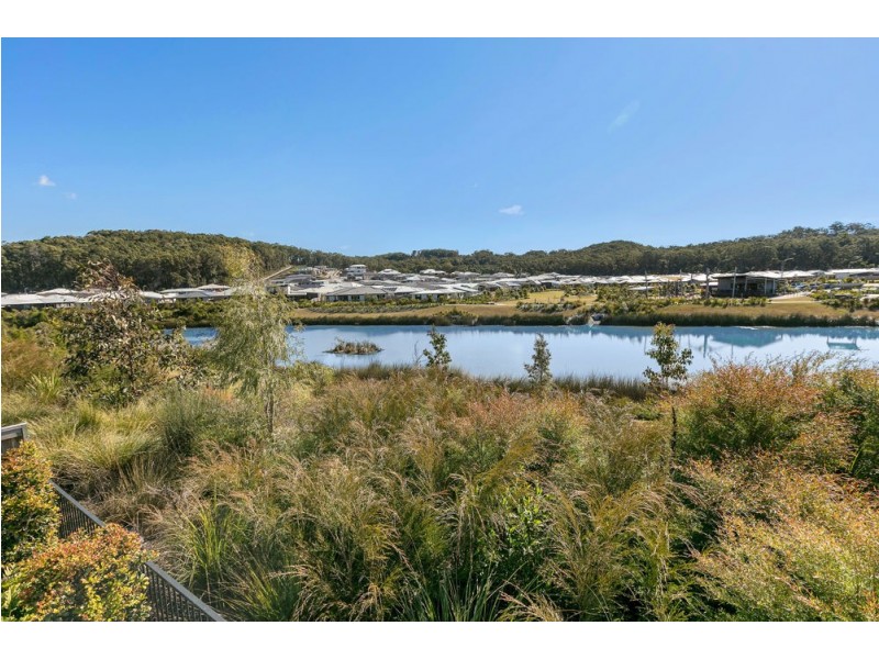 6 Agnes Place, Bli Bli QLD 4560