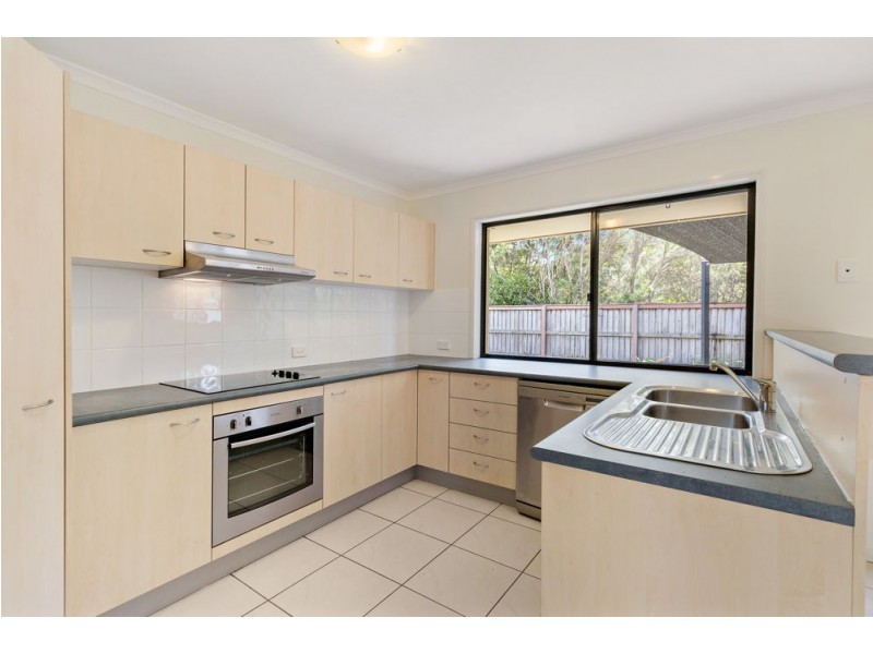 20 Maldives Place, Kawana Island QLD 4575