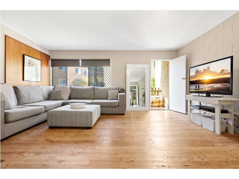 1/30 Camfield Street, Alexandra Headland QLD 4572