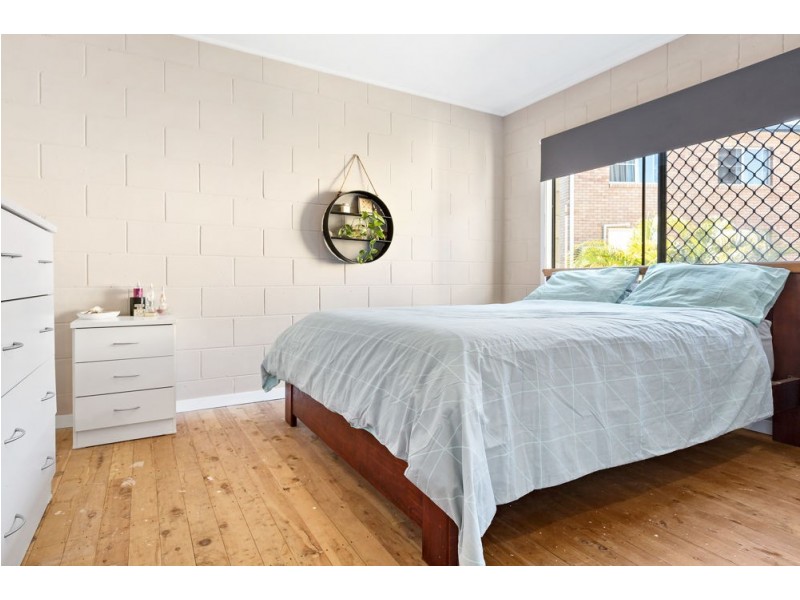 1/30 Camfield Street, Alexandra Headland QLD 4572