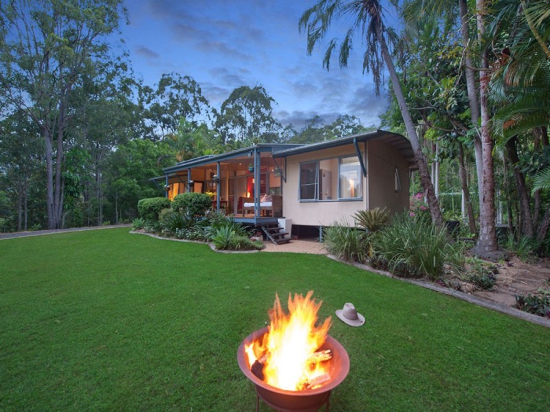 20 Glenfern Road, West Woombye QLD 4559