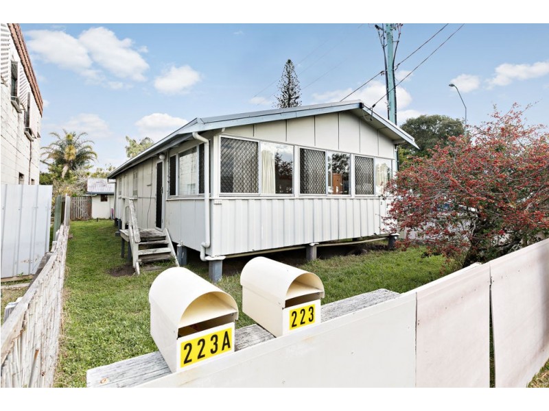 223 Bradman Avenue, Maroochydore QLD 4558