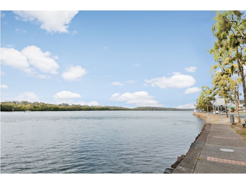 223 Bradman Avenue, Maroochydore QLD 4558