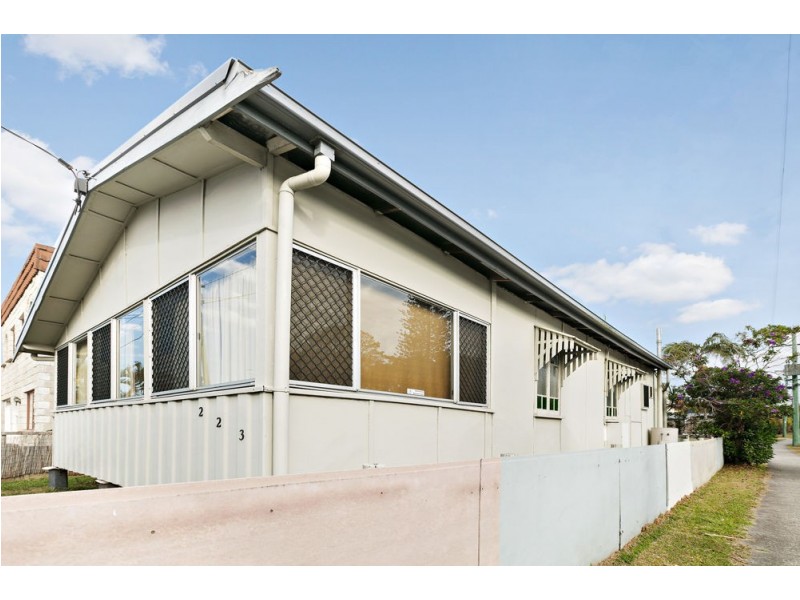 223 Bradman Avenue, Maroochydore QLD 4558