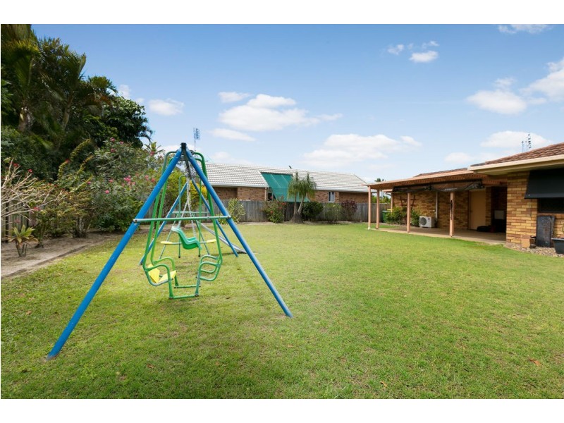 4 Kew Place, Minyama QLD 4575
