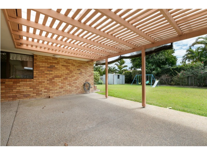 4 Kew Place, Minyama QLD 4575