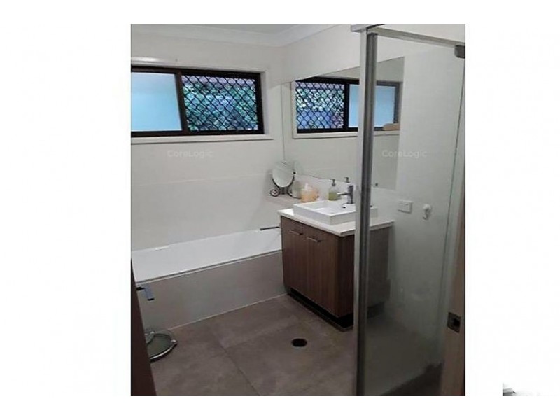 1/9 Justin Court, Moffat Beach QLD 4551
