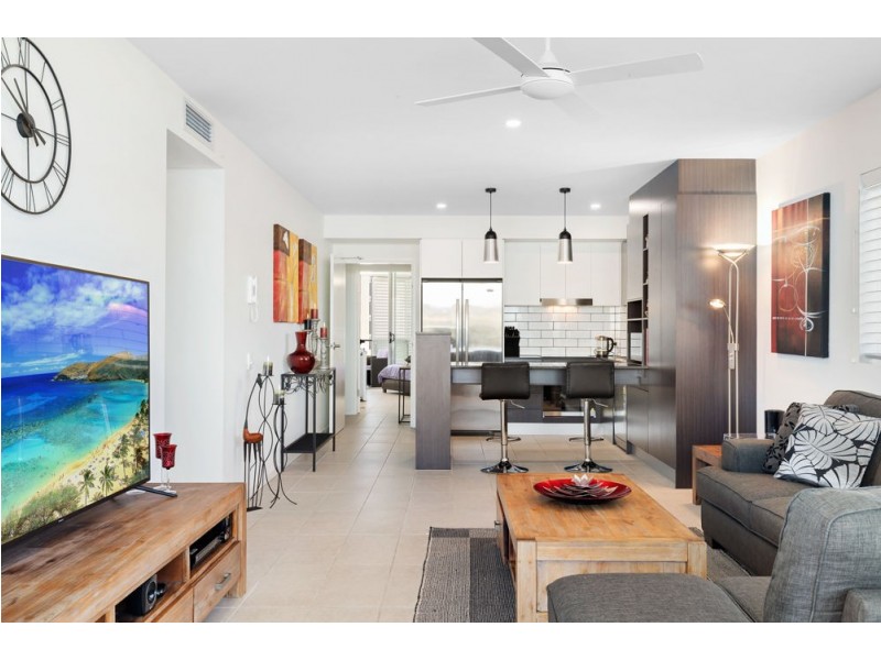 21/15 Shine Court, Birtinya QLD 4575