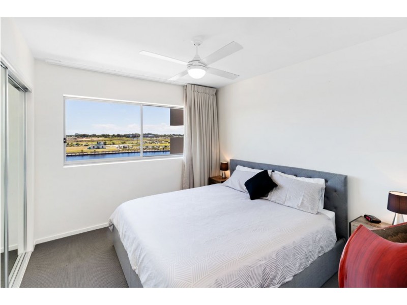 21/15 Shine Court, Birtinya QLD 4575