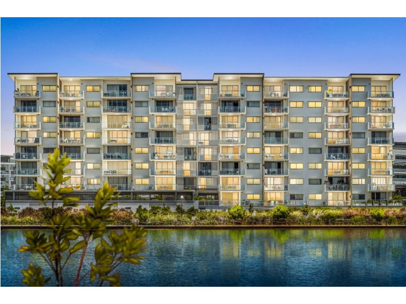 21/15 Shine Court, Birtinya QLD 4575