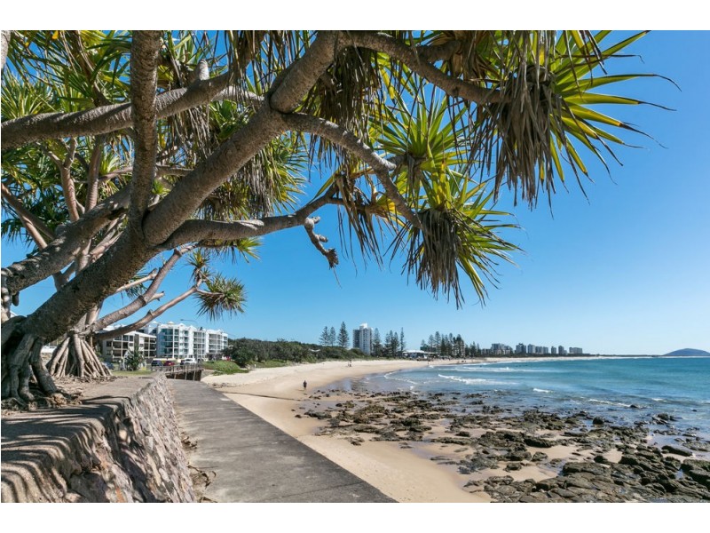 35 Yakola Parade, Alexandra Headland QLD 4572