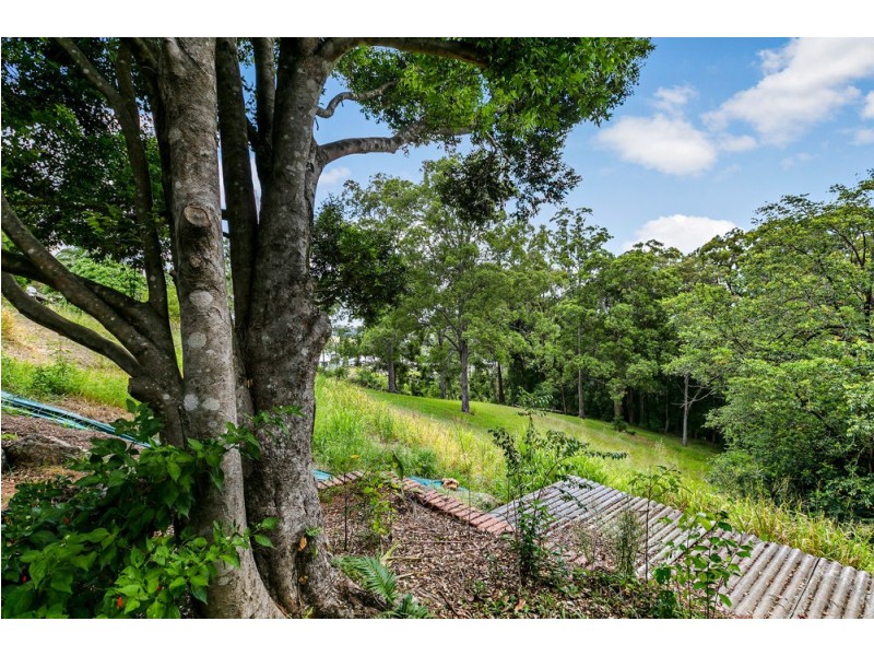 18 Cobbs Road, Woombye QLD 4559