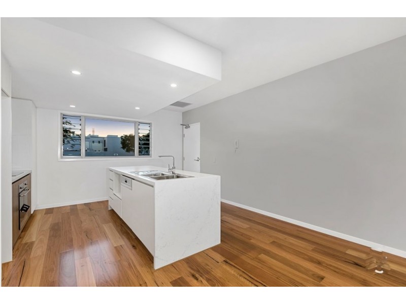 6/4 Ballinger Court, Buderim QLD 4556