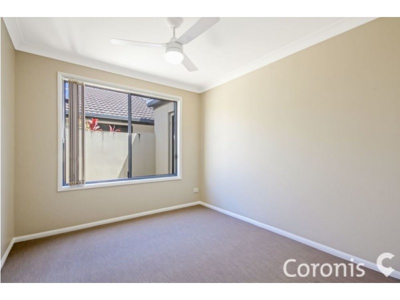 18 Maui Court, Kawana Island QLD 4575