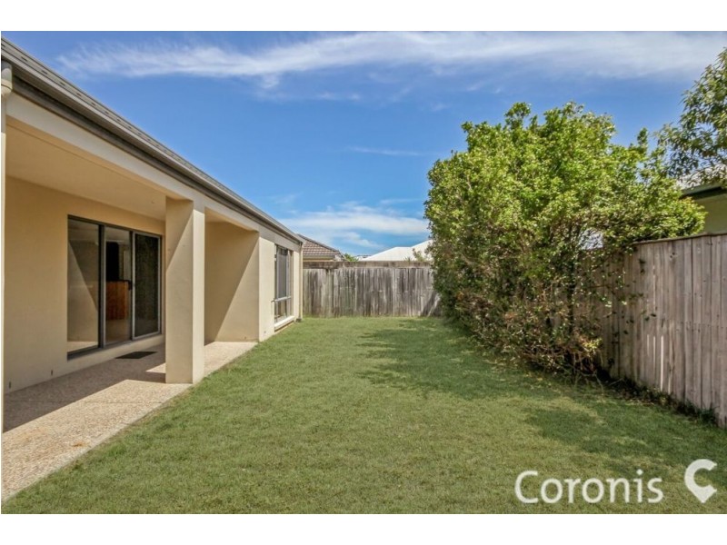 18 Maui Court, Kawana Island QLD 4575