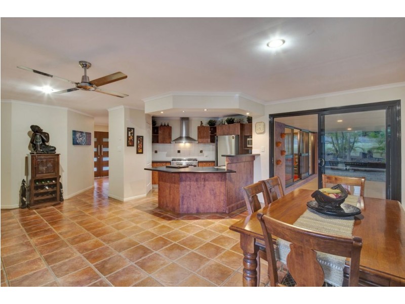 22 Sundown Close, Tanawha QLD 4556