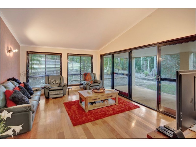 22 Sundown Close, Tanawha QLD 4556