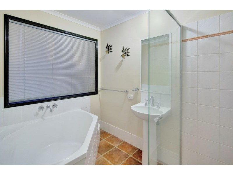 22 Sundown Close, Tanawha QLD 4556