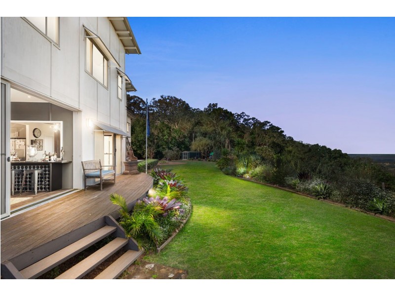 182 Thompson Road, Dulong QLD 4560