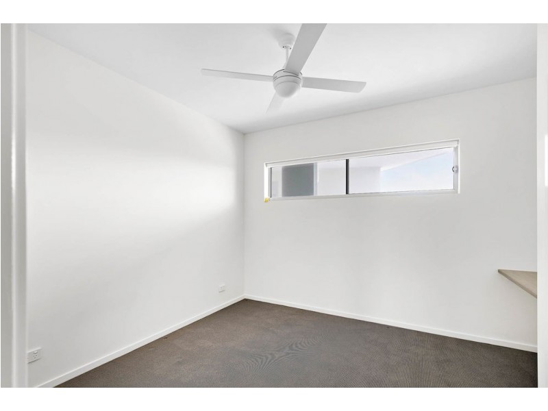 55/12 Bright Place, Birtinya QLD 4575