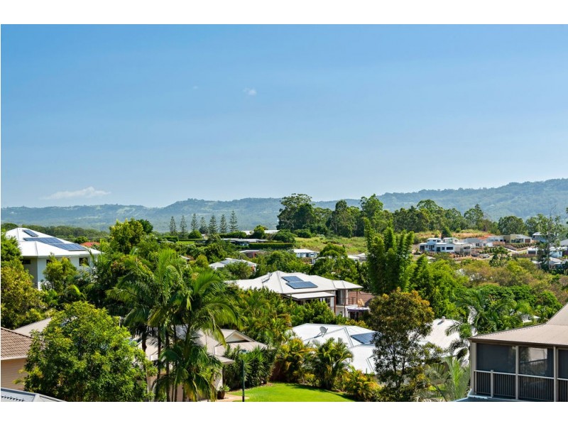 25 Bunya Pine Place, Woombye QLD 4559