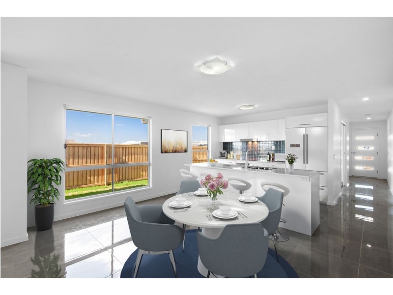 19 Zephyr Street, Palmview QLD 4553
