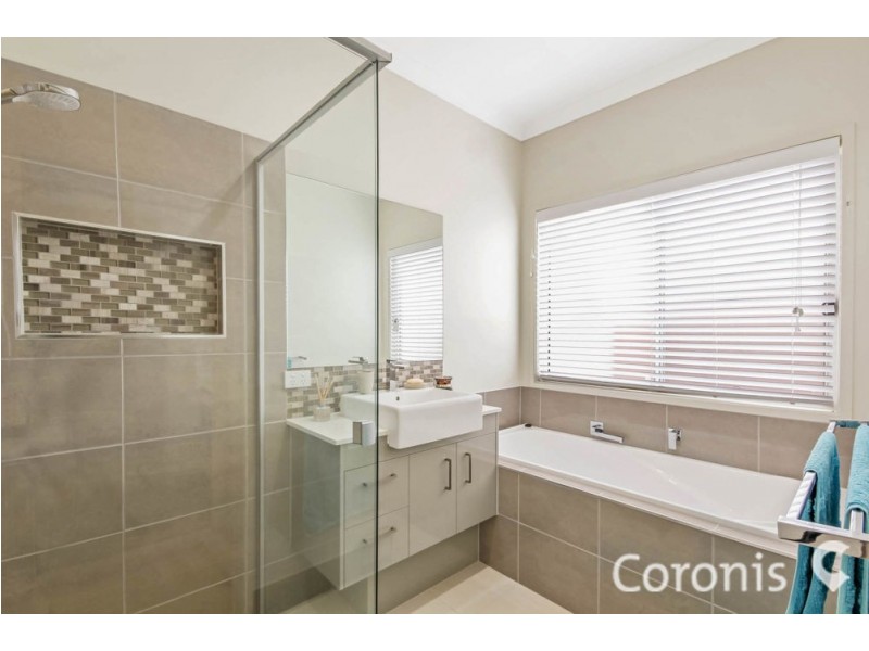 36 Waterway Drive, Birtinya QLD 4575