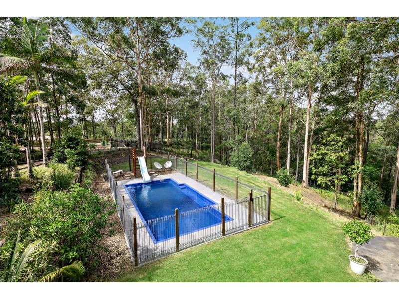 20 Ford Road, Mooloolah Valley QLD 4553