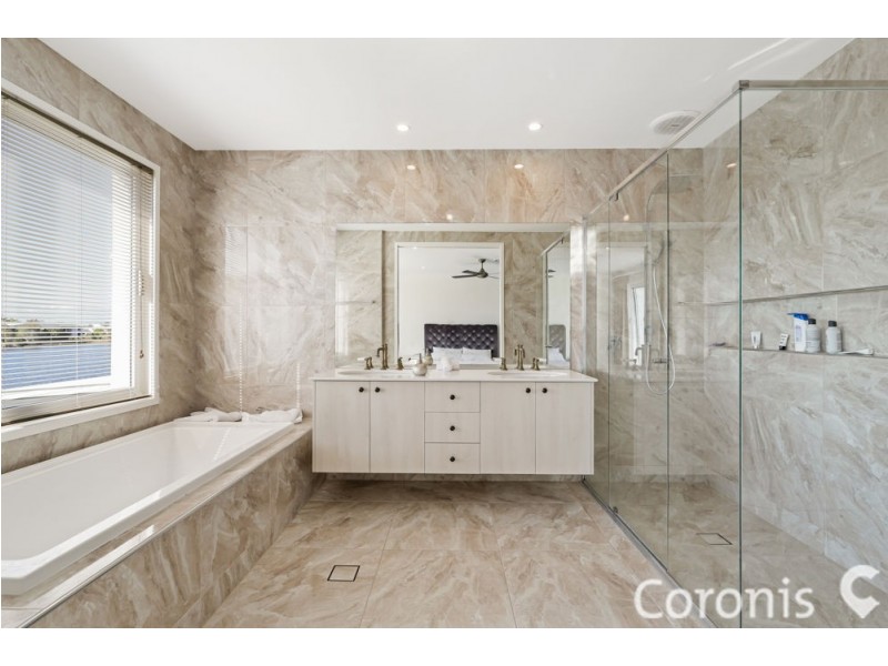 16 Lighthouse Circuit, Birtinya QLD 4575